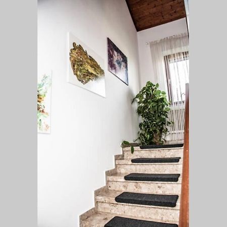 Apartment Pouringraz Fuer Kunst- Und Tennisliebhaber Zewnętrze zdjęcie