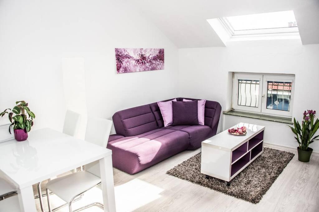 Apartment Pouringraz Fuer Kunst- Und Tennisliebhaber Zewnętrze zdjęcie