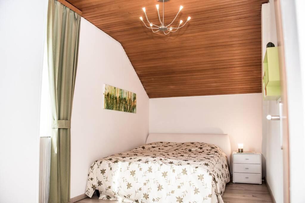 Apartment Pouringraz Fuer Kunst- Und Tennisliebhaber Zewnętrze zdjęcie